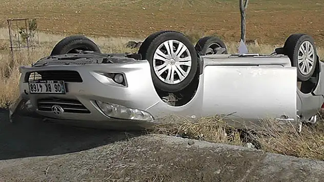 Konya'da otomobil şarampole takla attı: 4 yaralı