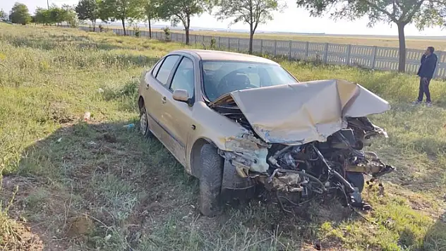 Konya'da otomobil şarampole uçtu: 1 yaralı
