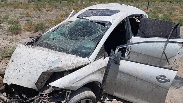Konya'da otomobil takla attı: 2 yaralı
