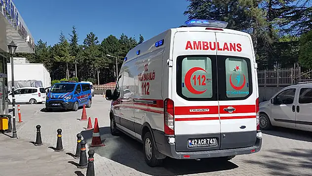 Konya'da otomobil takla attı: 4 yaralı