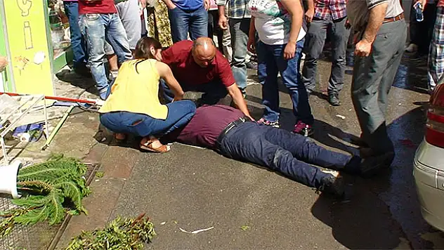 Konya'da otomobil yayalara çarptı: 4 yaralı