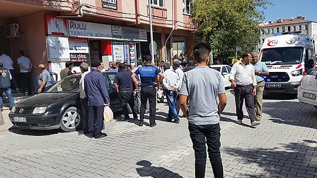 Konya'da otomobil yayaya çarptı