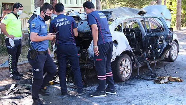 Konya'da otomobildeki patlamada sürücü yaralandı