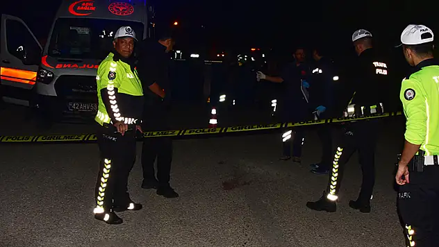 Konya'da otomobilin çarptığı 17 yaşındaki kız öldü
