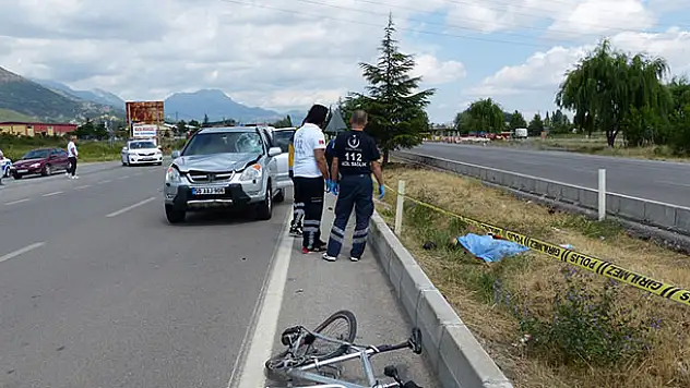 Konya'da otomobilin çarptığı bisikletin sürücüsü öldü