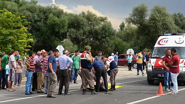 Konya'da otomobilin çarptığı motosikletin sürücüsü öldü