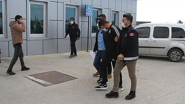 Konya'da otomobiliyle çarptığı bisikletli çocuğun ölümüne sebep olan sürücü tutuklandı