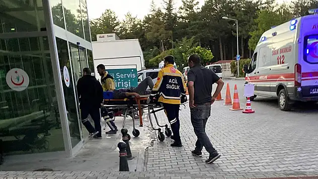Konya'da otomobille çarpışan elektrikli bisikletin sürücüsü yaralandı
