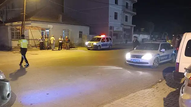 Konya'da otomobille çarpışan motorlu kurye yaralandı
