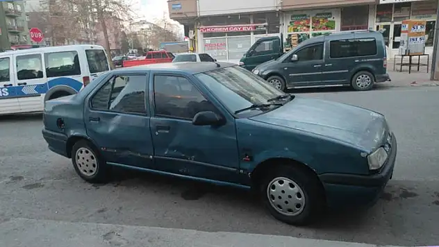 Konya'da otomobille motosikletin çarpışması sonucu 1 kişi yaralandı
