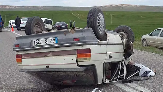 Konya'da otomobiller çarpıştı: 1 ölü, 4 yaralı