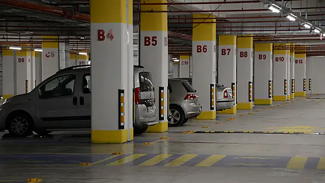 Konya'da otopark ücretlerine zam! Saati 10 lira oldu