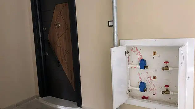Konya'da oturuma hazır binadan 12 su sayacı ve 21 çeşme bataryası çalındı
