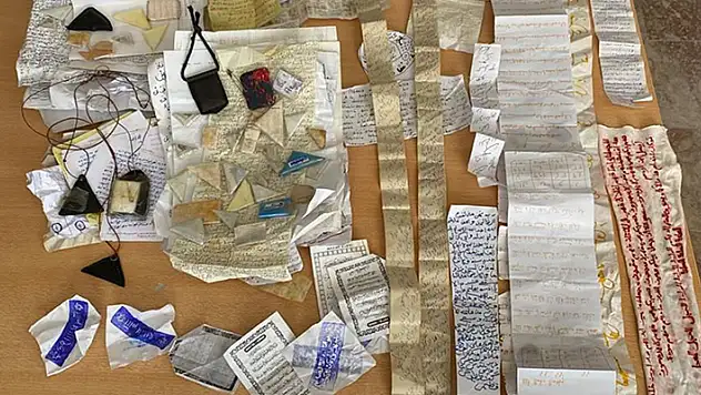 Konya'da parayla büyü yaptığı öne sürülen şüpheli hakkında adli işlem başlatıldı
