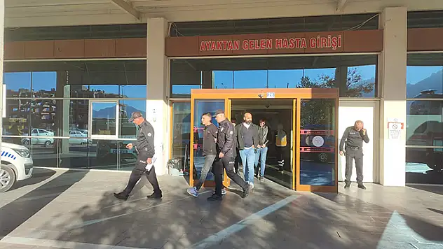Konya'da park halindeki aracı yaktığı belirlenen şüpheli tutuklandı
