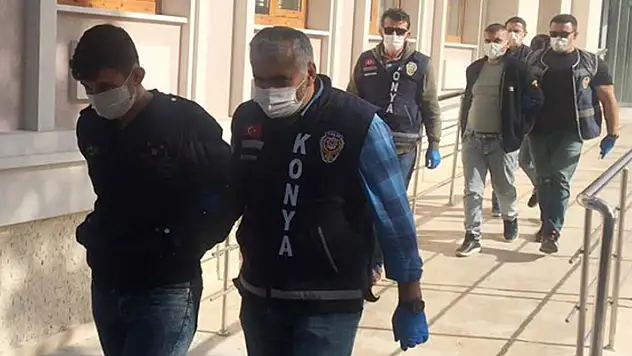 Konya'da parkta bir gencin öldürülmesine ilişkin 3 sanığa 15'er yıl hapis cezası
