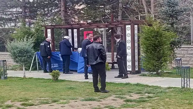 Konya'da parkta erkek cesedi bulundu
