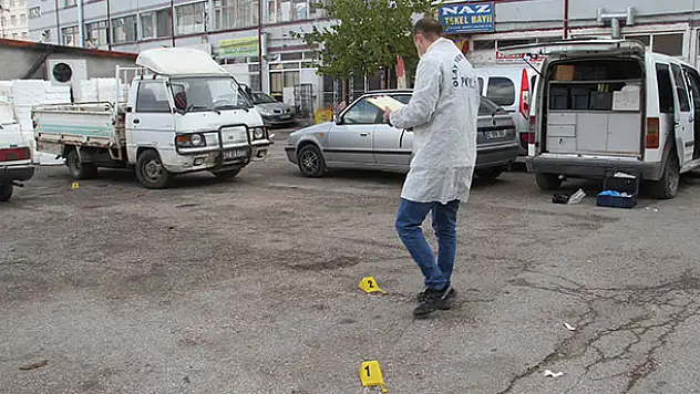 Konya'da pazar yerinde silahlı saldırı! Bacağından vuruldu
