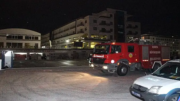 Konya'da pazar yerinde yangın