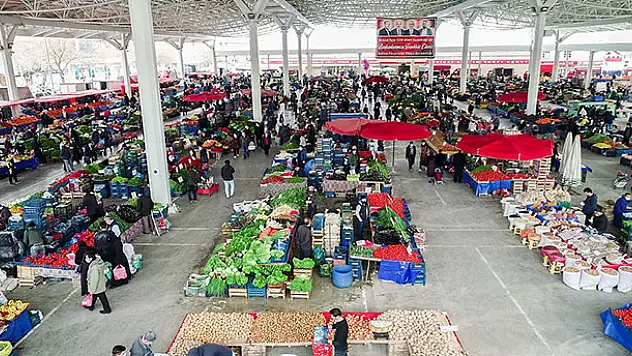 Konya'da pazar yerleri yarın kurulacak!