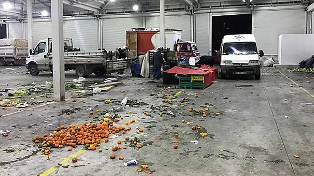 Konya'da pazarcı esnafı arasında bıçaklı kavga: 4 yaralı