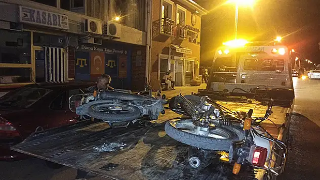 Konya'da plakasız, abartılı egzoz bulunan motosikletler trafikten men edildi