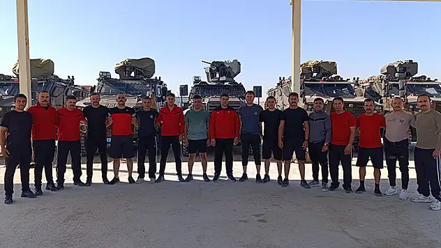 Konya'da Polis Özel Harekât'a Boks ve Muaythai eğitimi

