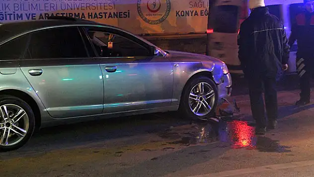Konya'da polis şüpheli kovalamacası! - Polis aracına çarpınca yakalandılar