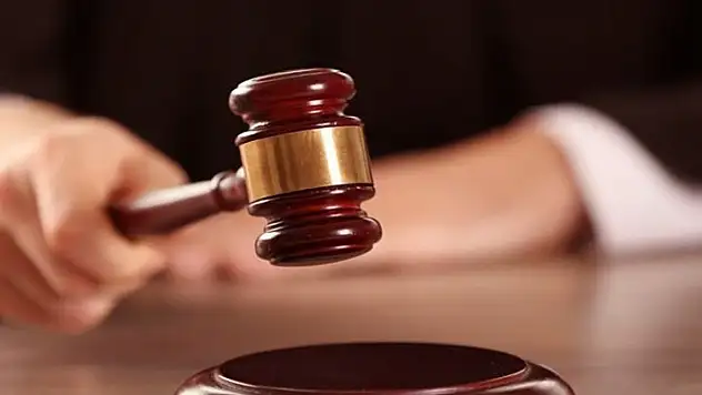 Konya'da polise bıçakla saldıran kişinin etkisiz hale getirilmesiyle ilgili dava başladı
