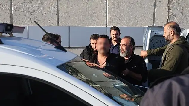 Konya'da polisi fark edince kaçan şüpheli, kaza yapınca yakalandı
