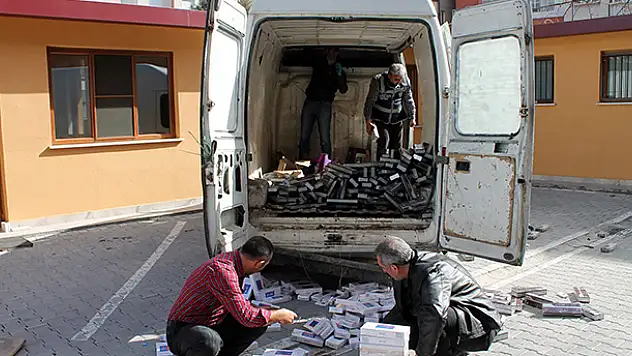 Konya'da polisi şaşırtan sigara zulası