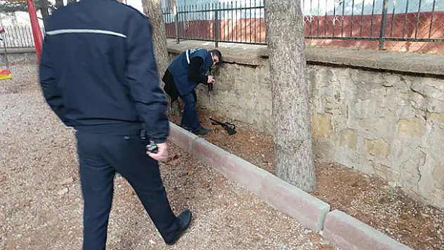 Konya'da polisle çatışan şüpheliler yağma olayına karışmış!