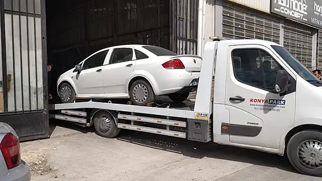 Konya'da polisten kaçan kişi aracını iş yerine saklarken yakalandı
