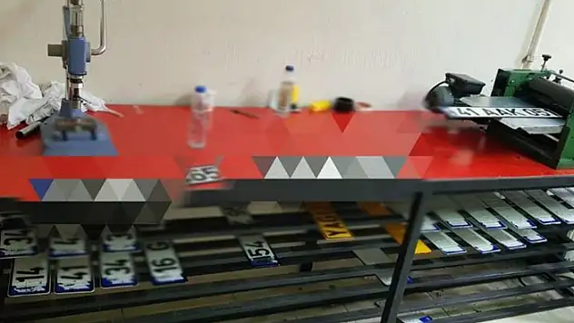 Konya'da sahte plaka operasyonunda 1 şüpheli yakalandı