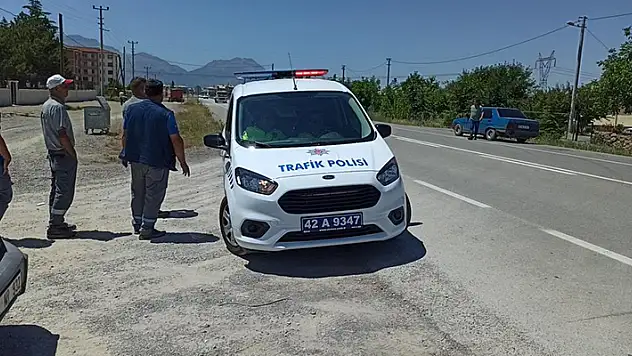 Konya'da saman balyası yüklü kamyondan tele takılıp düşen kişi ağır yaralandı
