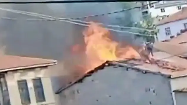 Konya'da samanlık ve kömürlük yangını

