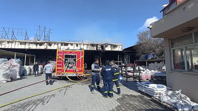 Konya'da sanayi bölgesinde yangın!