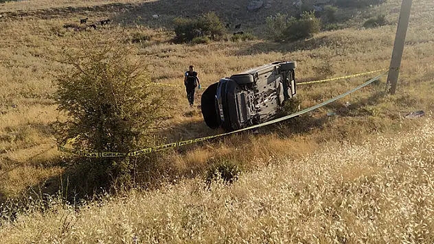 Konya'da şarampole devrilen otomobilin sürücüsü hayatını kaybetti

