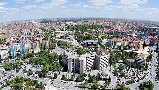 Konya'da şehir trafiğine yeni düzenleme!