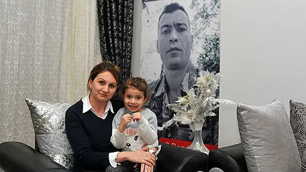 Konya'da Şehit kızının baba özlemi