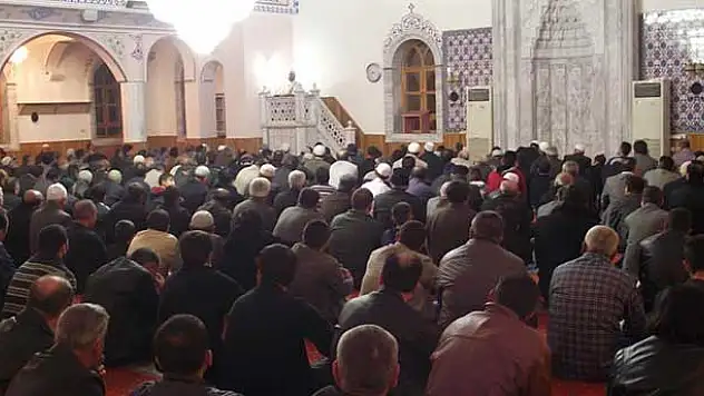 Konya'da Şehitler İçin Kur'an-ı Kerim Okundu