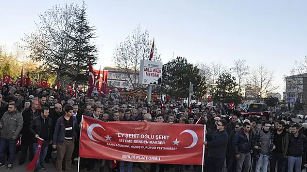 Konya'da 'Şehitler Yürüyüşü'