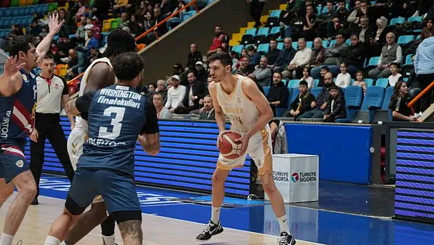 Konya'da seri sonu! Finalspor'a boyun eğdik: 97-101