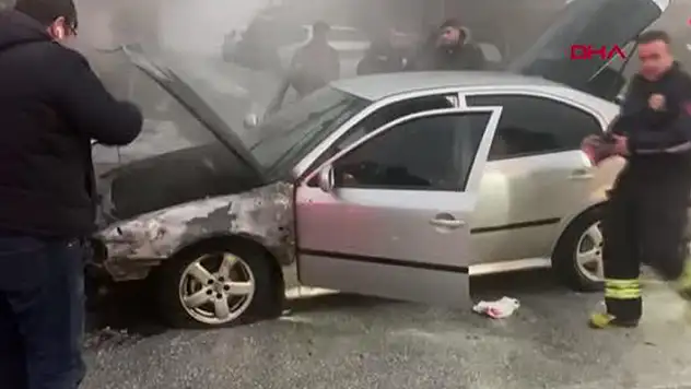 Konya'da seyir halindeki otomobil alev aldı