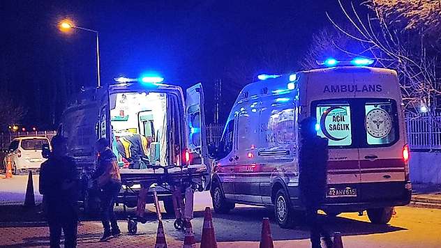 Konya'da seyir halindeyken rahatsızlanan sürücü kaldırıldığı hastanede hayatını kaybetti