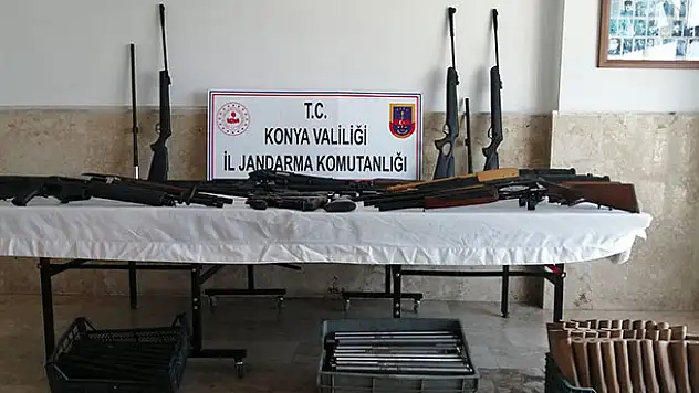 Konya'da silah deposuna dönüştürülen eve jandarma baskını