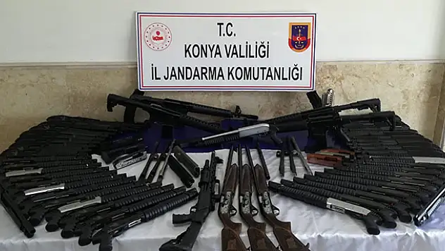 Konya'da silah kaçakçılığı operasyonunda 91 av tüfeği ele geçirildi