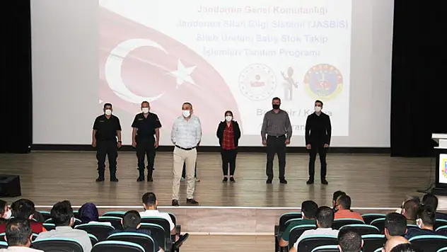 Konya'da silah üreticilerine ve av bayilerine JASBİS eğitimi
