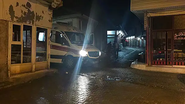 Konya'da silahlı, bıçaklı kavga: 2'si ağır 6 yaralı