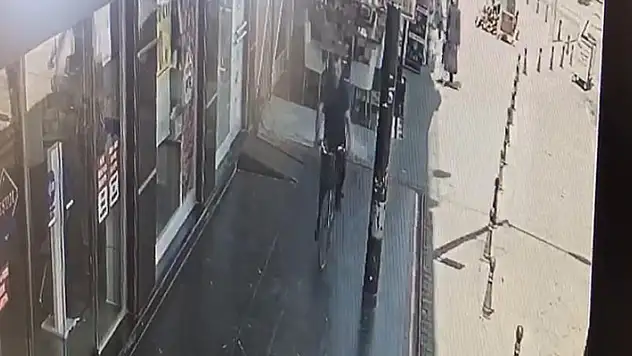 Konya'da simitçide oturan kadını taciz eden şüpheli yakalandı

